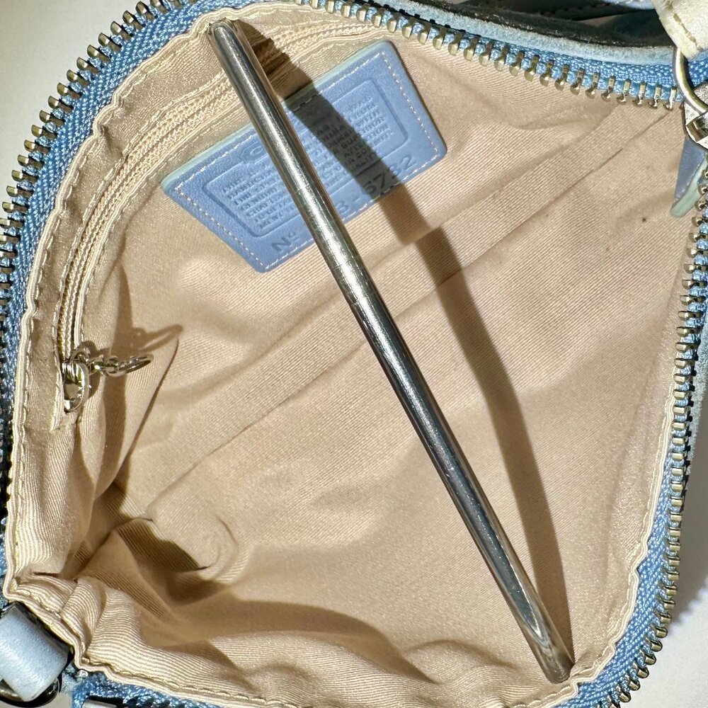 Coach Vintage Baby Blue Suede Leather Heart Stitched Demi Y2K Purse RARE 6732 - Picture 16 of 16